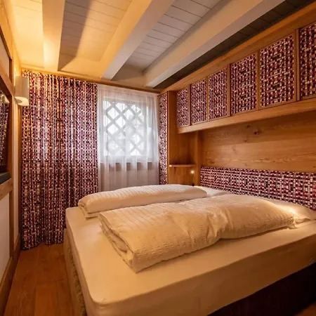 Ferienhaus Tranquil 3-bedroom Haven In Zoldo Alto