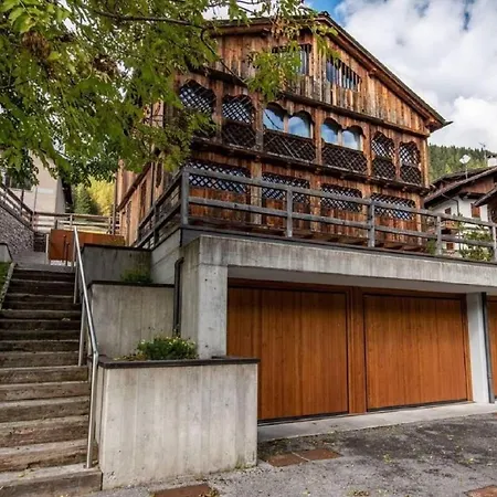 Tranquil 3-bedroom Haven In Zoldo Alto * Mareson Pecol